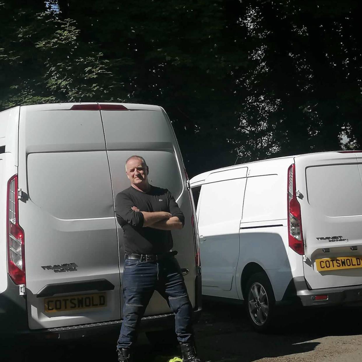 Cotswold Couriers ltd added a new... - Cotswold Couriers ltd