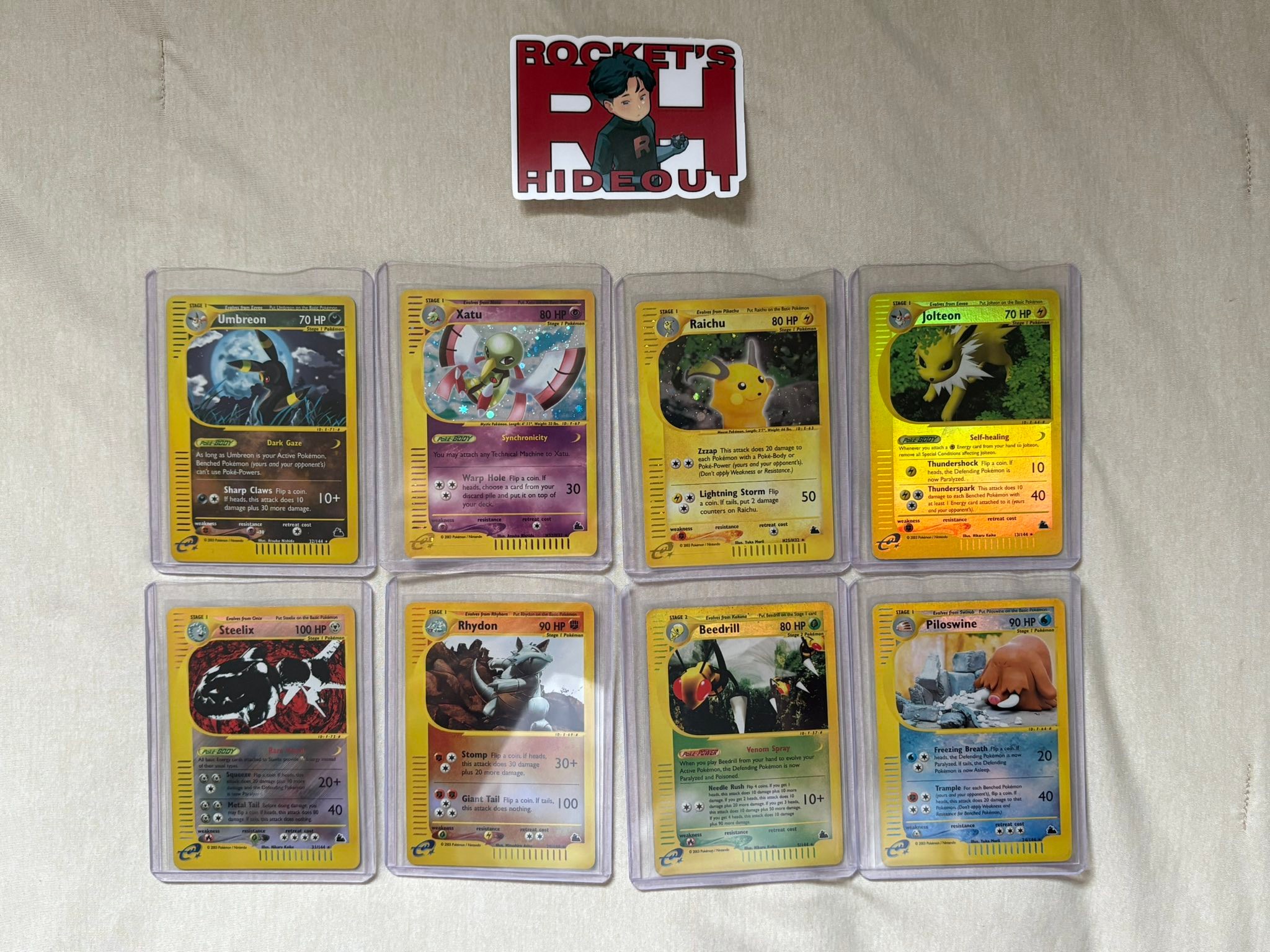 Pokémon as PLAYING CARDS?! ? 1996 Pokémon Red & Green Playing 