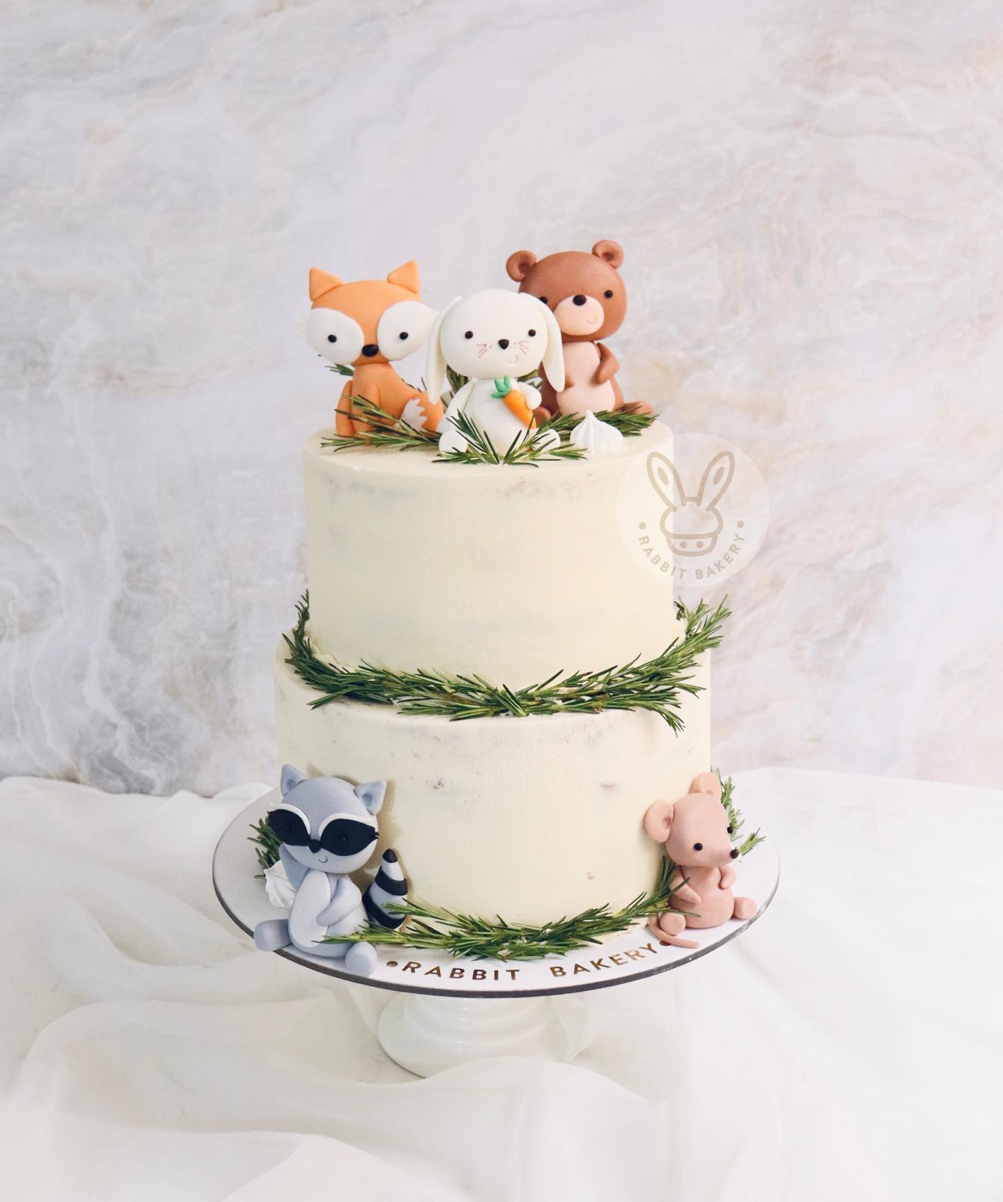 Rabbit Bakery - 🐭 Un ratoncito visitó el taller 🤭 Y vean...