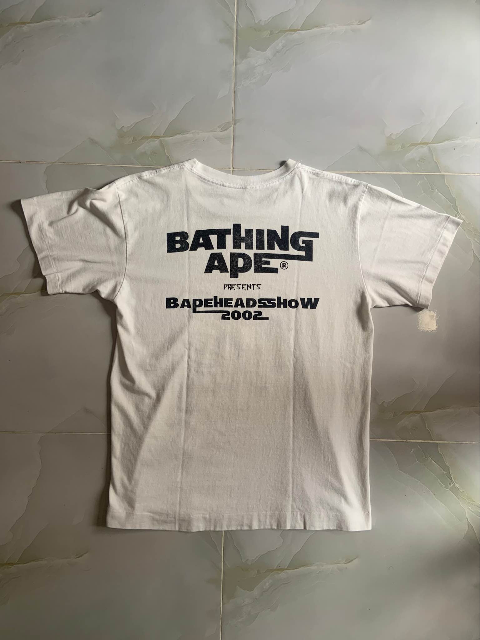 Vintage A Bathing Ape “Bape Head Show 2002” SIZE MEDIUM FIT LARGE 