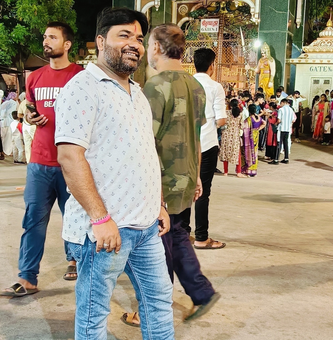 Rakesh Yadav Singer
