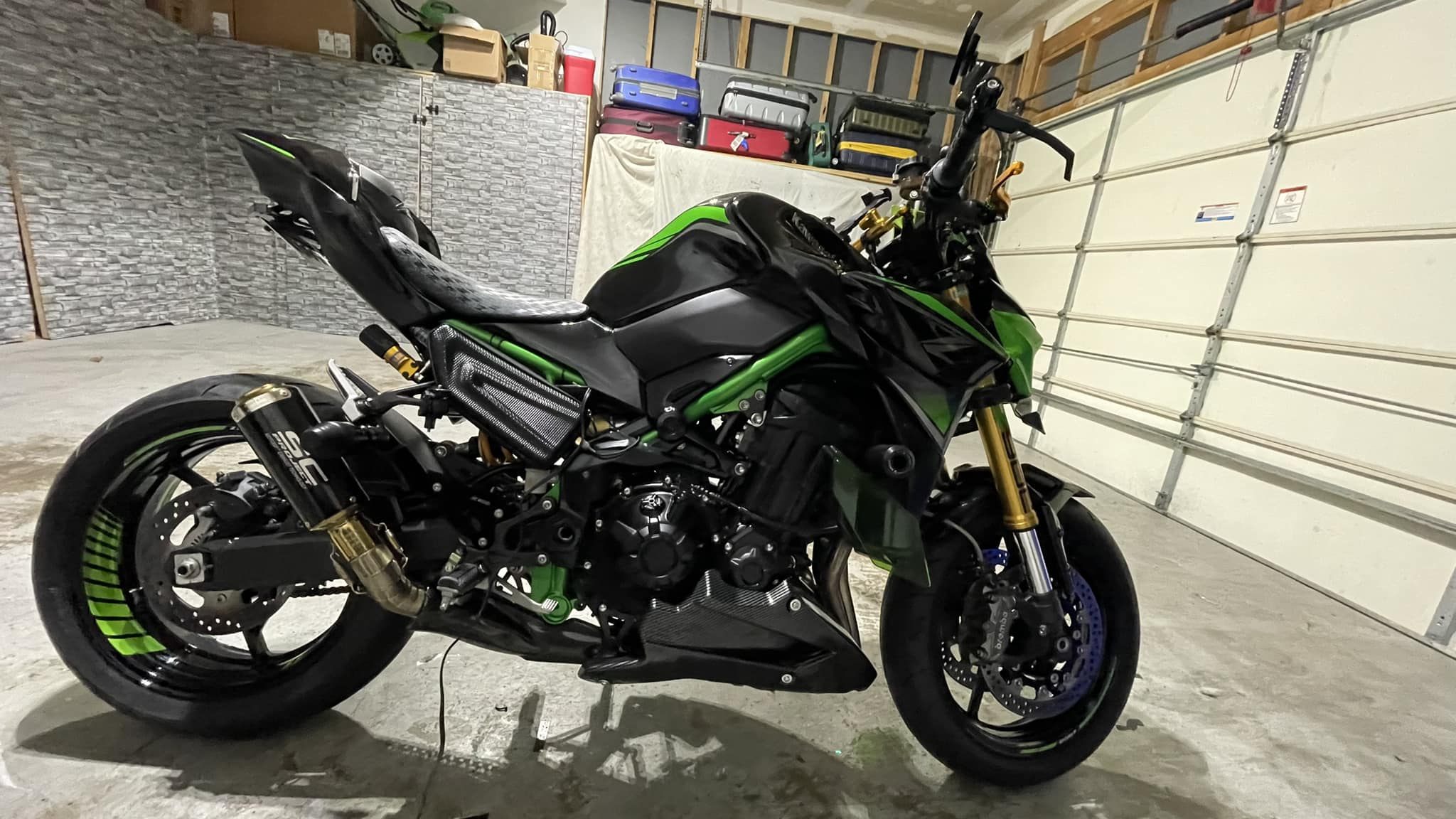 Are zx9r belly pans standard or custom?