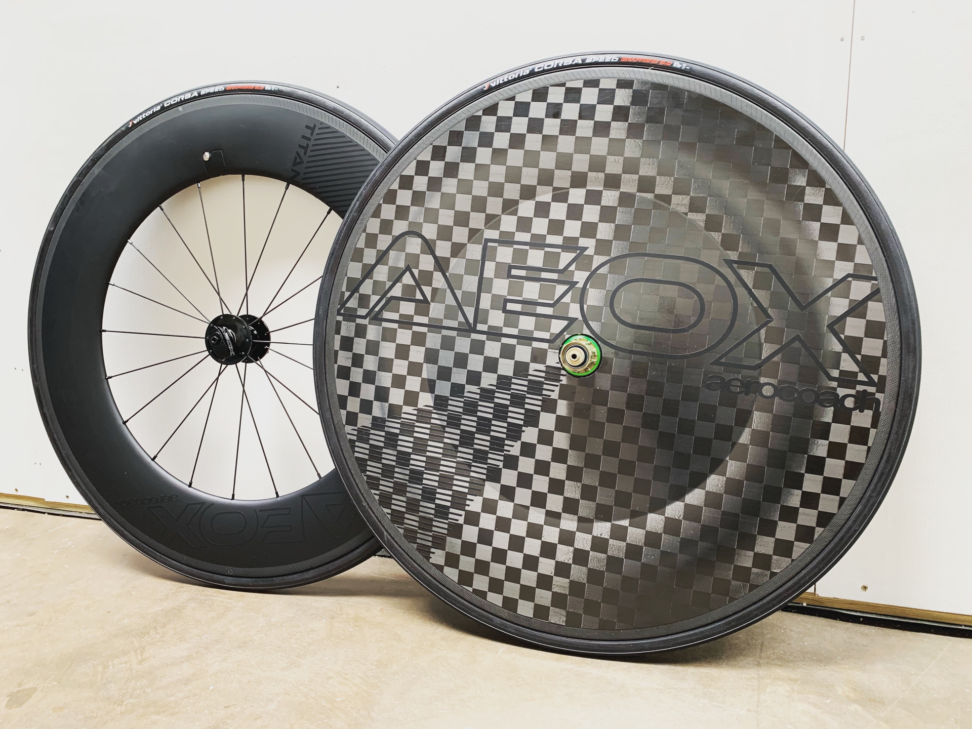 An AEOX Orbit disc out in the wild 😀 Designed to interact and