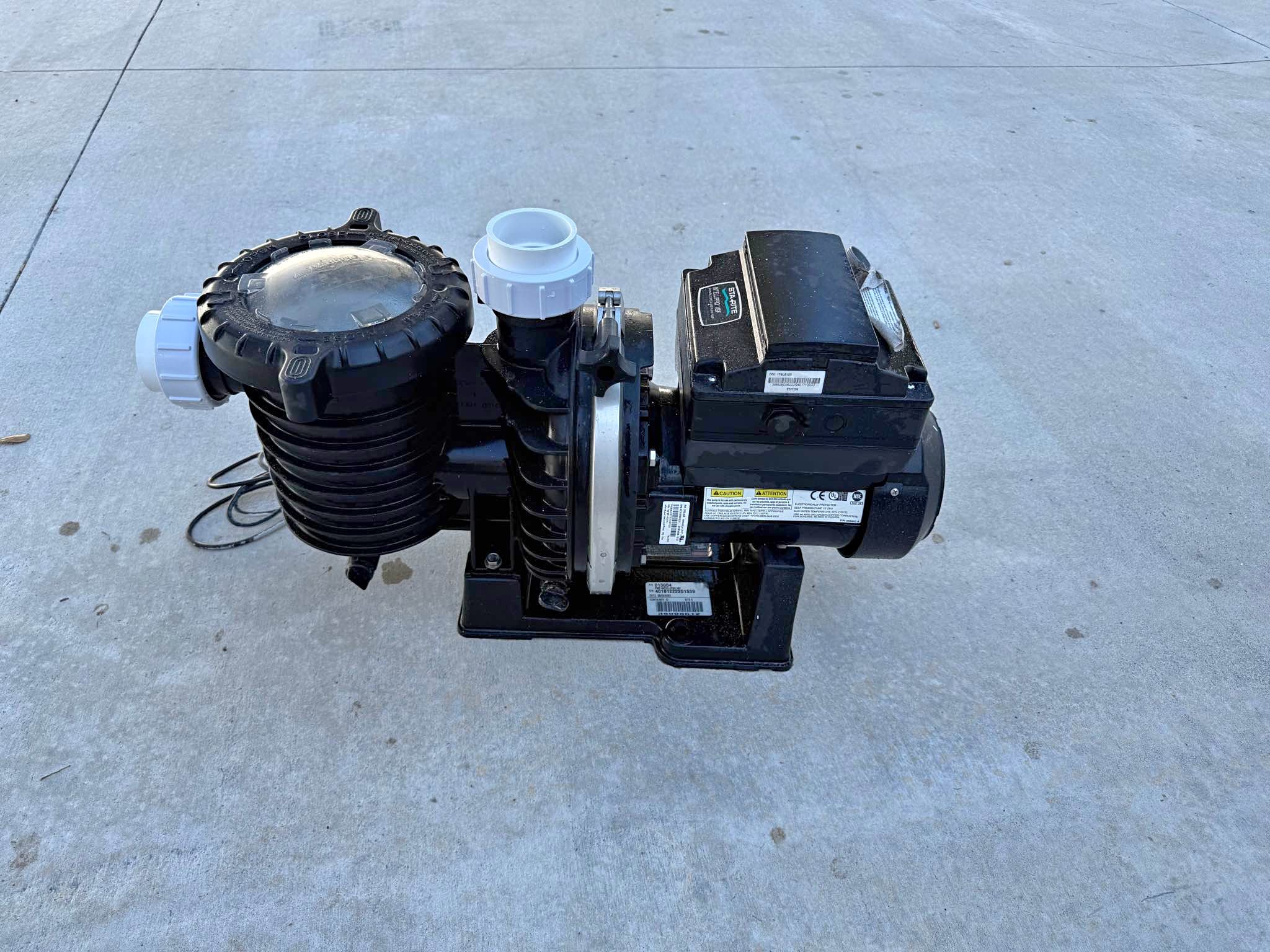 Used Intellipro 3.0 hp vairable speed pool pump - Pools & Spas - Land o ...