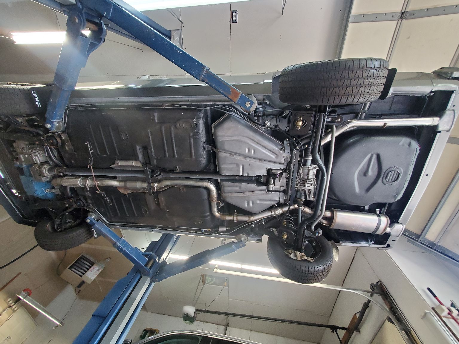 AI automotive art | 1989 Pontiac 6000 STE AWD with a dirty LSJ swap ...