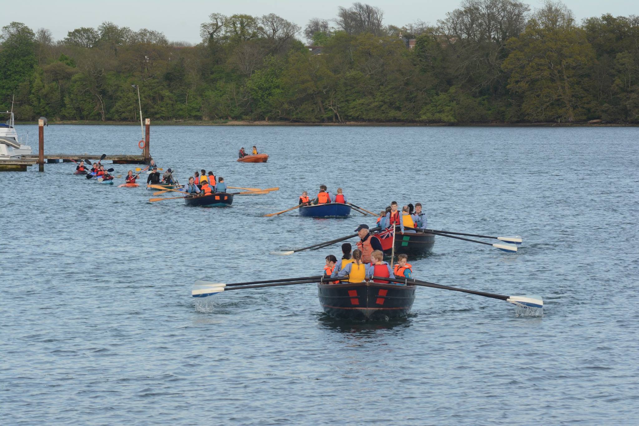 6th Gosport... - 6th Gosport Rowner Air Scout Group KAVS
