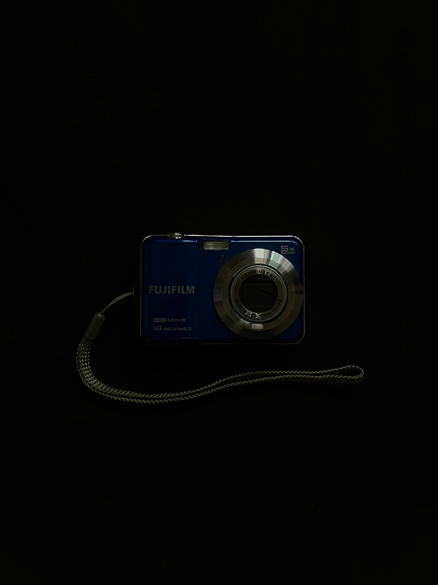 Fujifilm Finepix AX600 14MP camera for sale