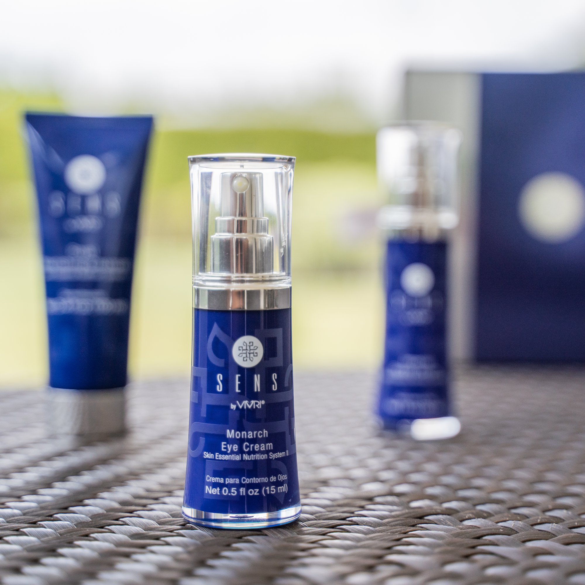 RetoSENS - ¿Por qué Monarch Eye Cream? 🙌🏻 Por que me ayuda...