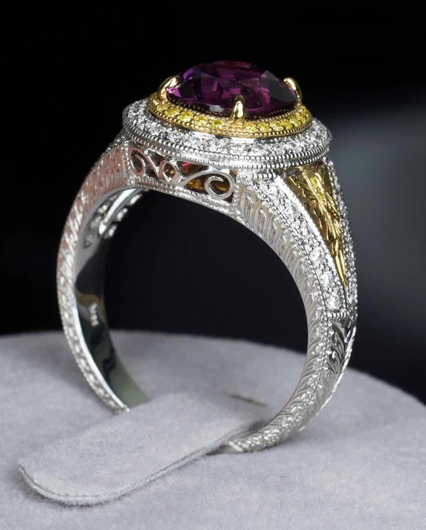 18.61 carat no heat star sapphire masterpiece