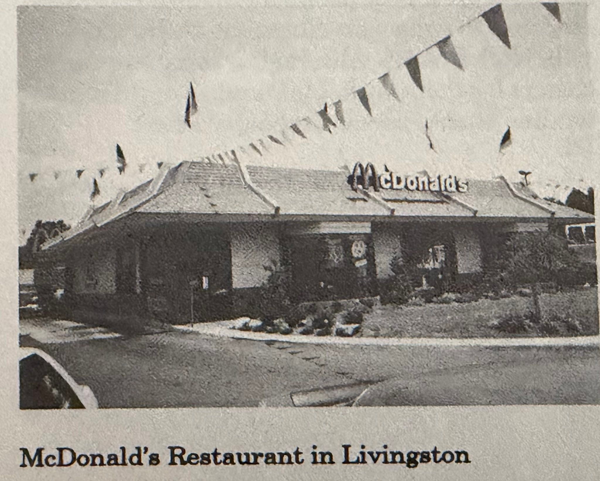 1990-McDonald's opens: Who remembers? When did the Playland get added?