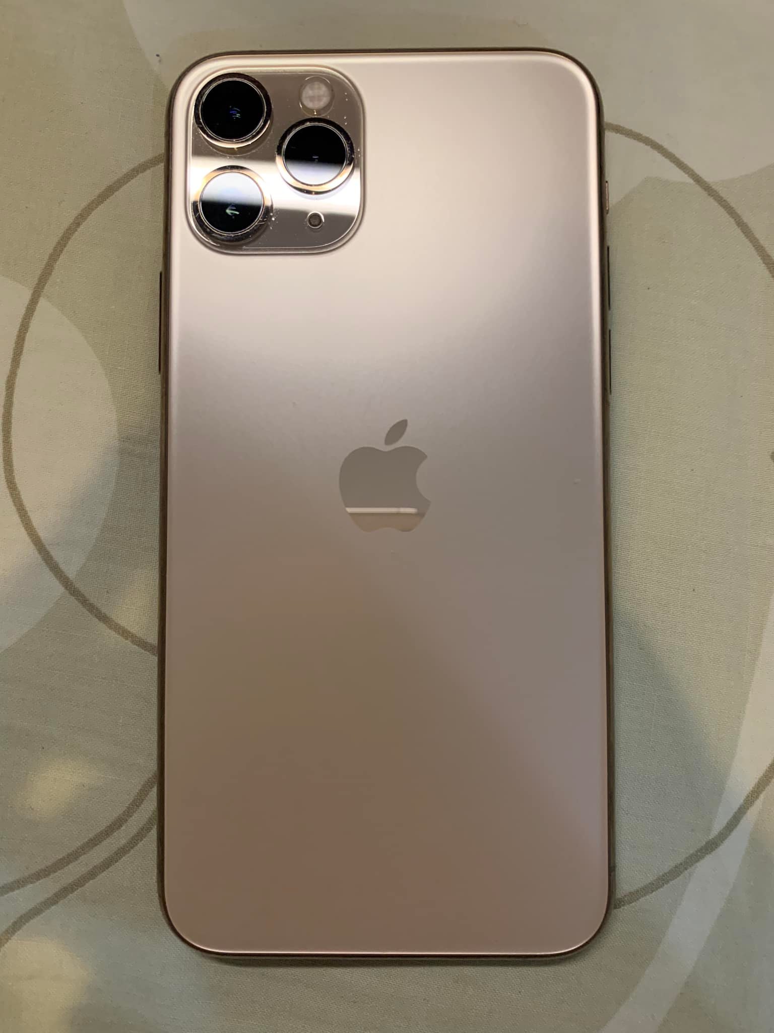 iPhone 11 Pro 256 GB Battery health 73%