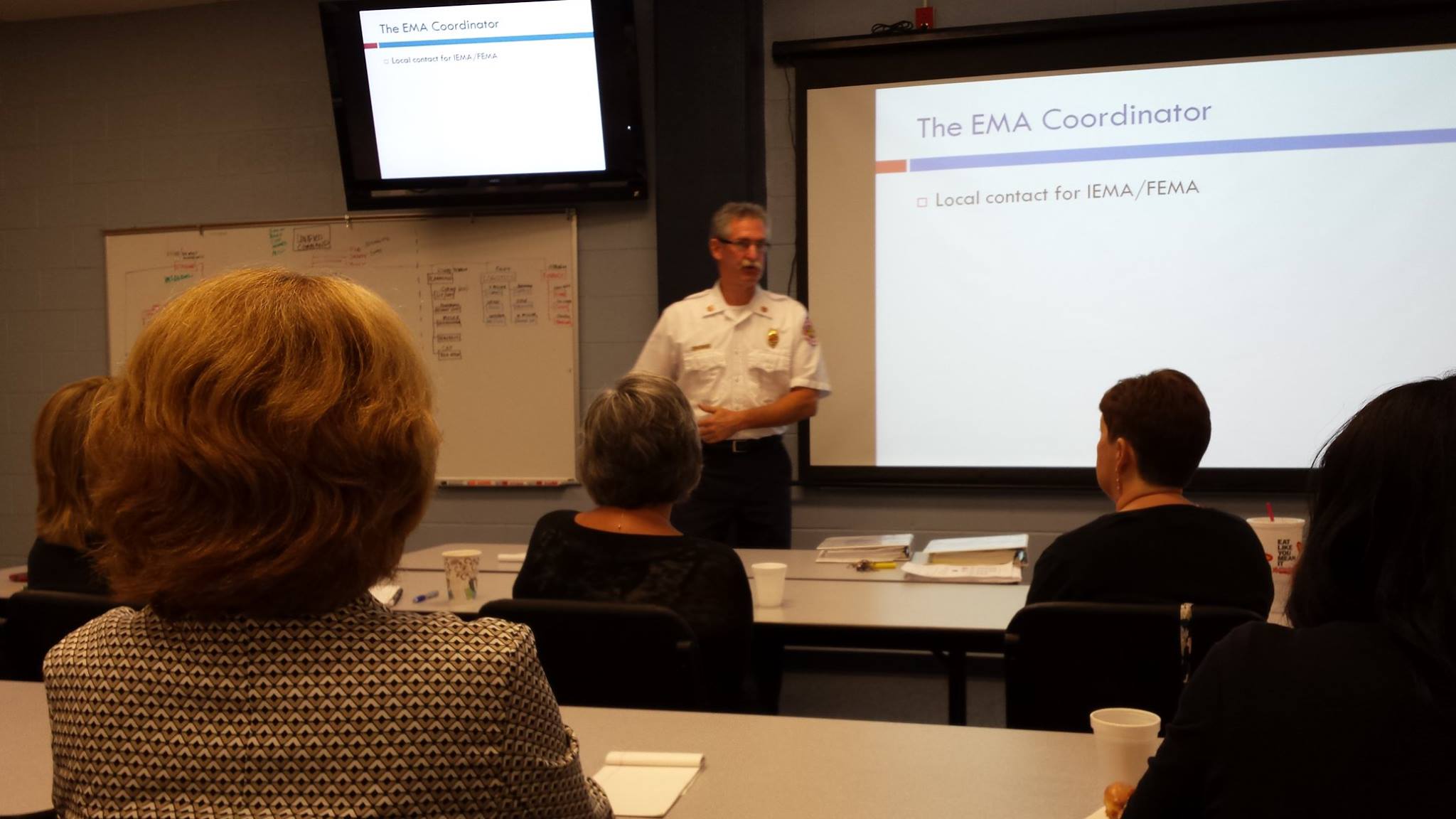 KCHA Safety Committee... - Knox County Housing Authority