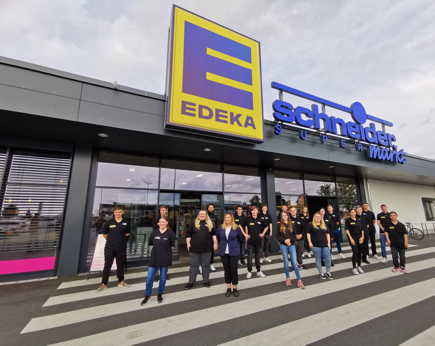 Gestern fand unser Azubi... - Edeka Schneidermarkt | Facebook