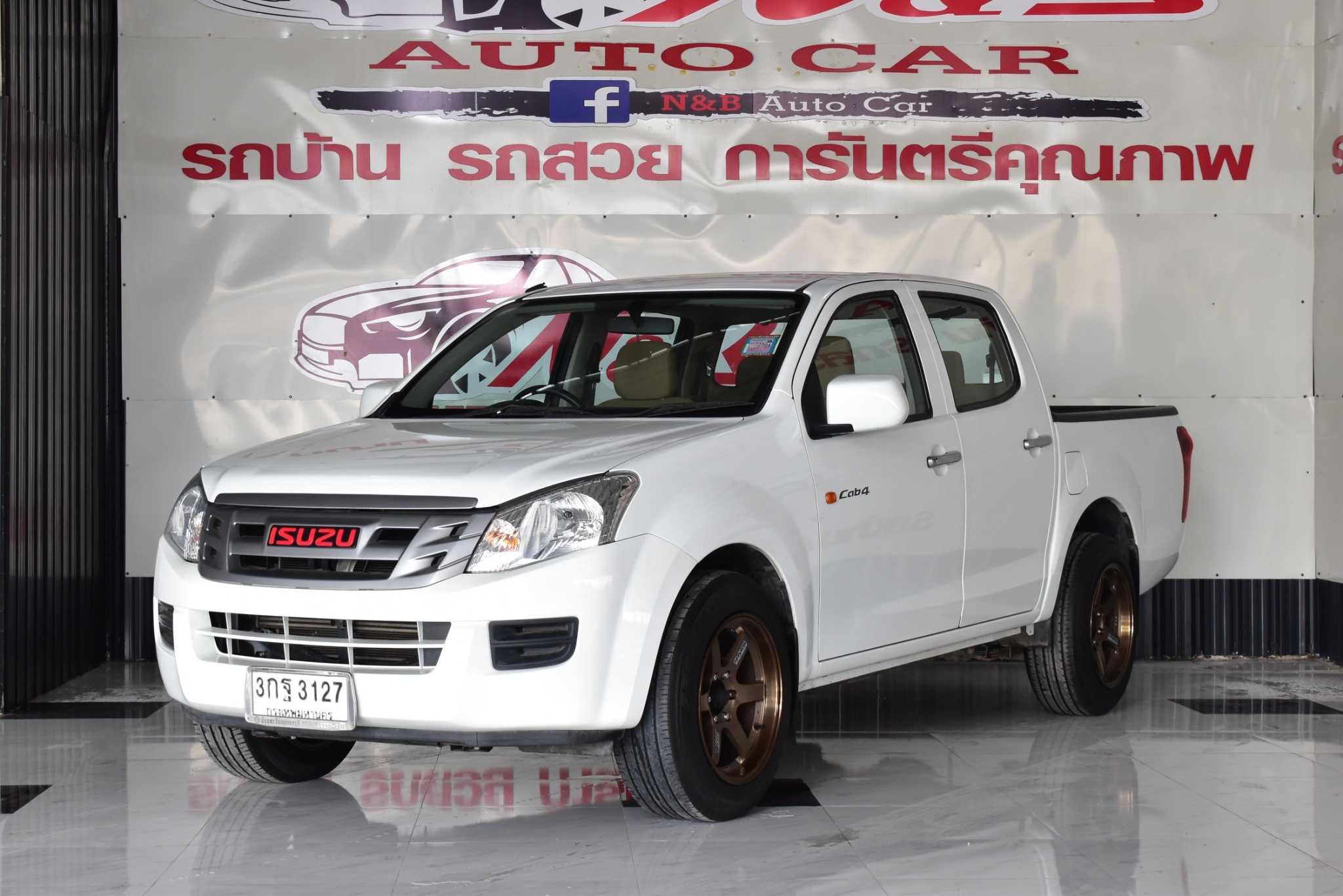 N&B Auto Car - #รถมือ2บางพลี #N&B #AUTOCAR 💐ยี่ห้อISUZU... | Facebook