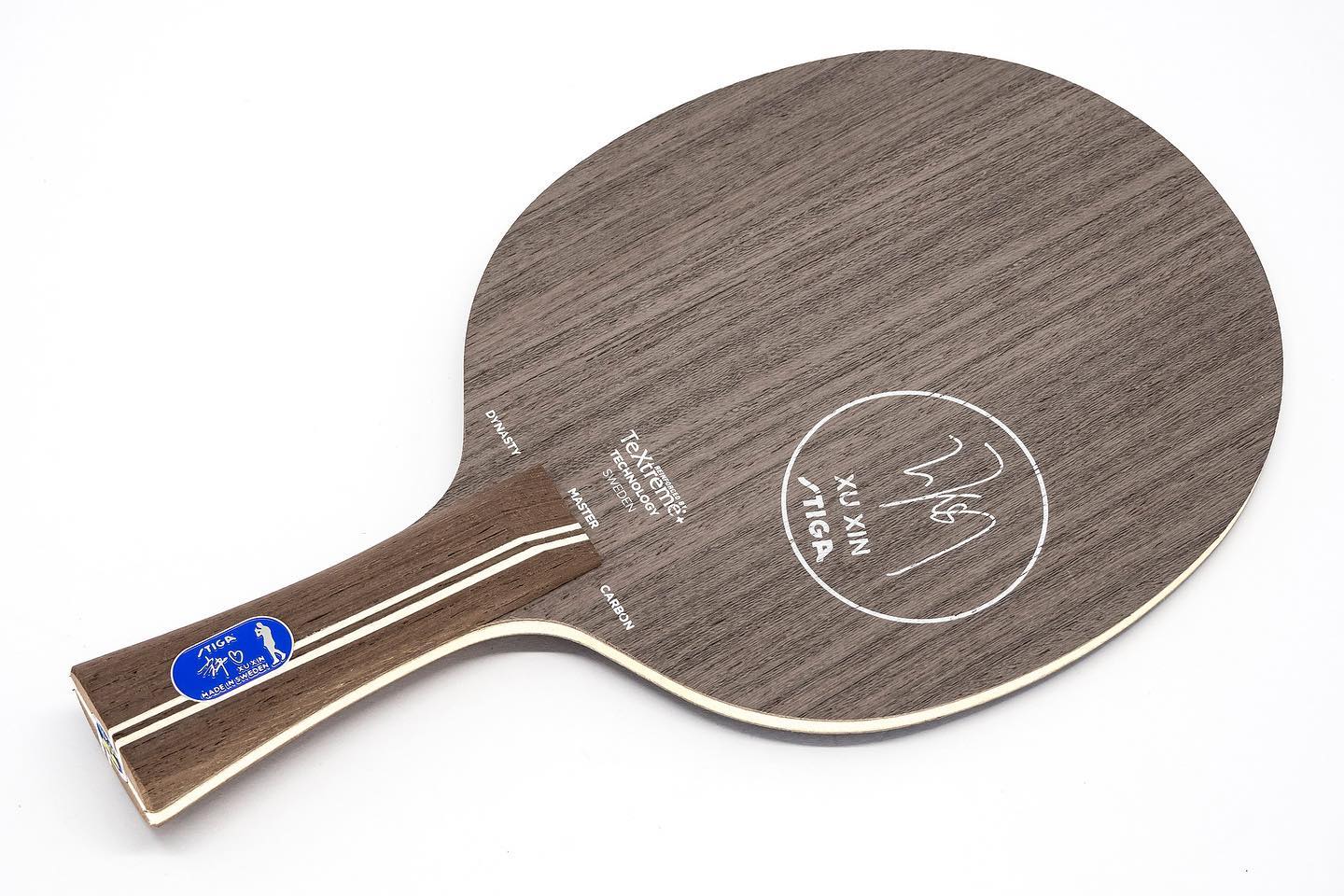 STIGA - Dynasty Carbon Xu Xin Edition and STIGA player Xu Xin 