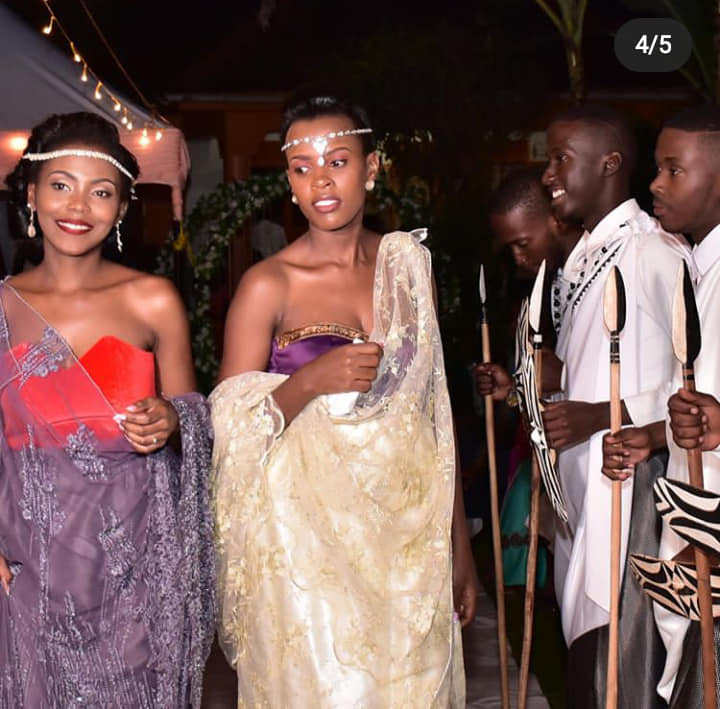 Rwanda Umushanana / Elegant Traditional Wear
