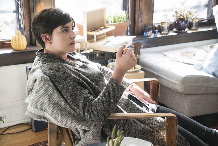 Sasha - Det Lou Ransone and Athena Grant 9-1-1 on FOXS4E11 