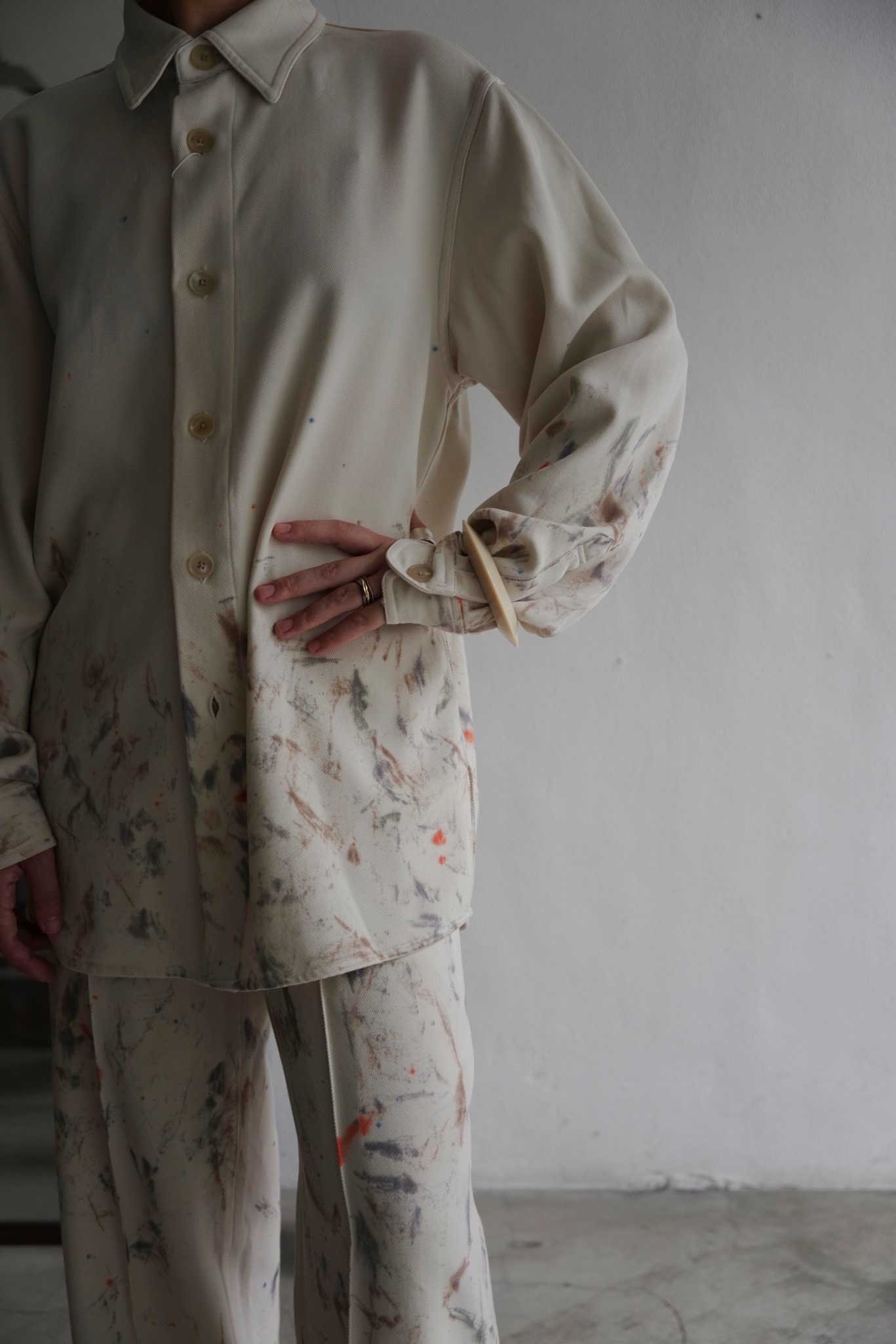 AURALEE WASHABLE WOOL MAX SERGE HAND-PAINTED SHIRTS &SLACKS 使用 