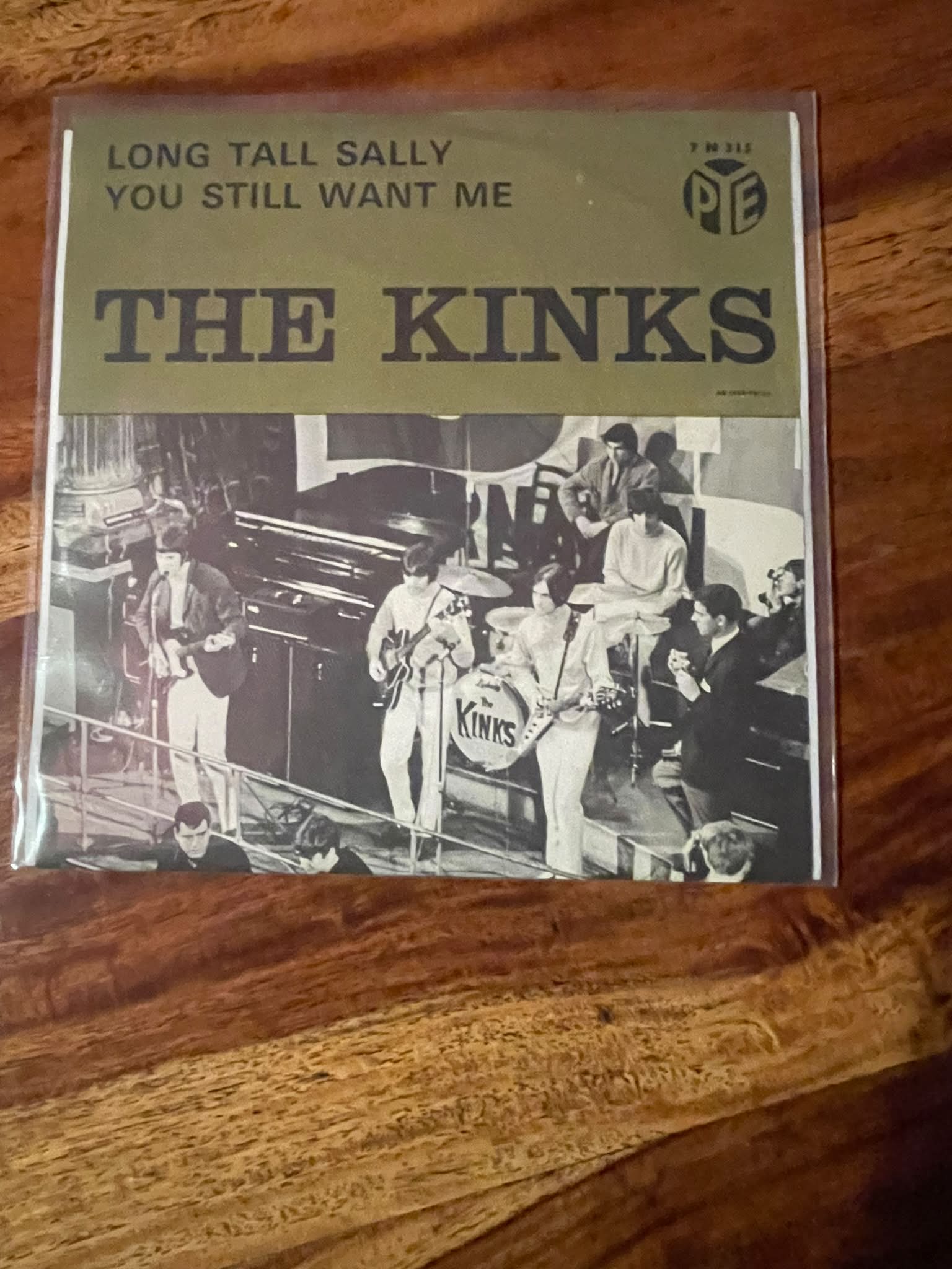 En kanonsingel med The Kinks-Long tall Sally