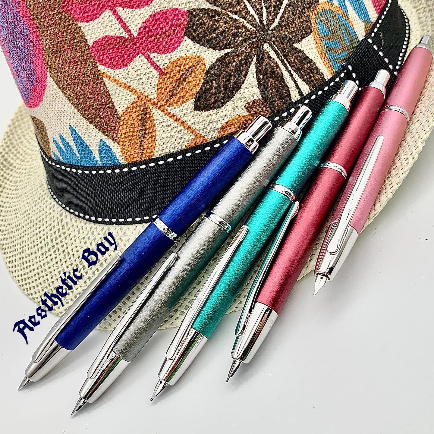 Aesthetic - Pilot Capless Vanishing Point Decimo 20 Pink Fountain 