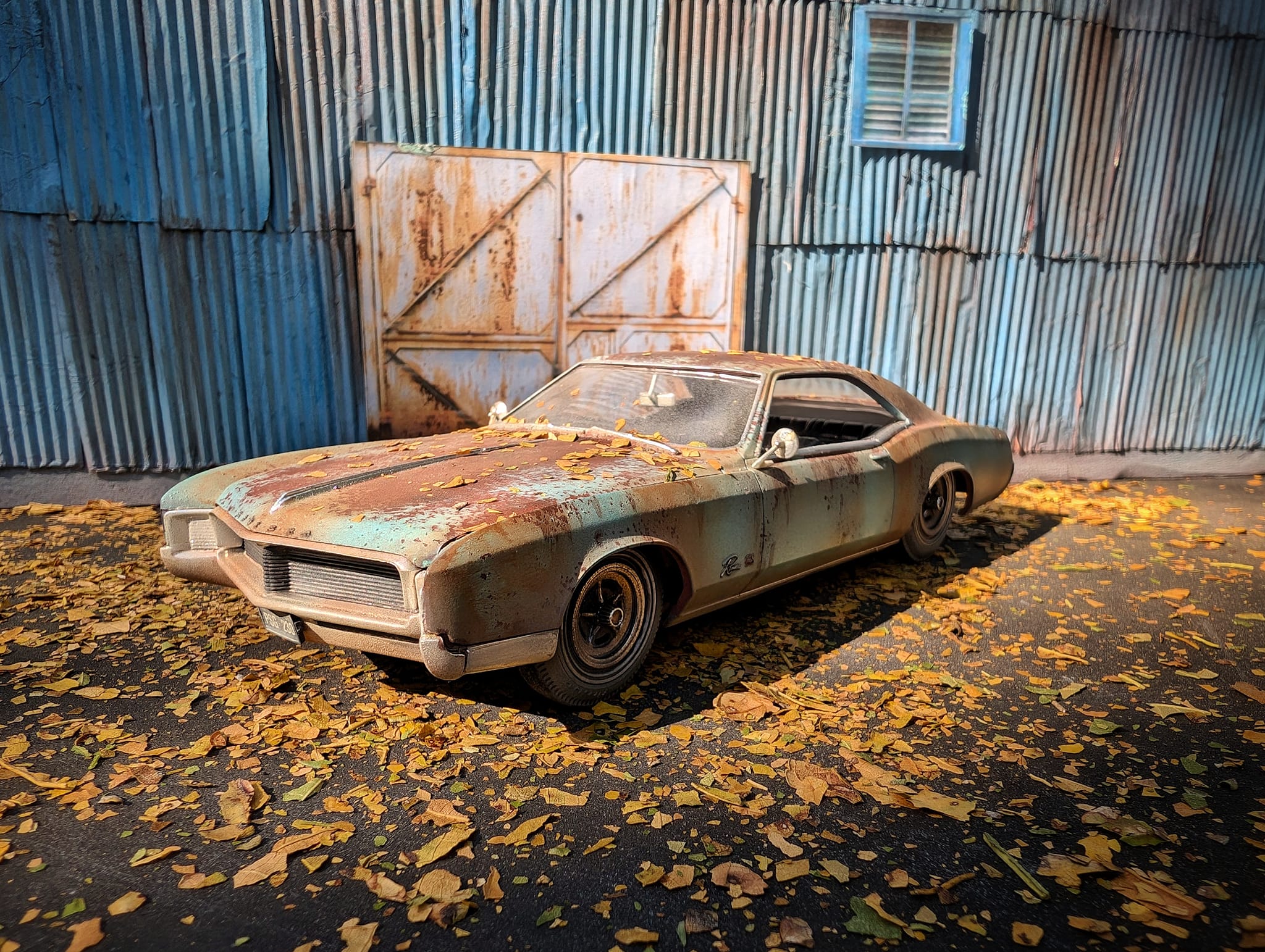 Derelict 1966 Buick Riviera 1/25