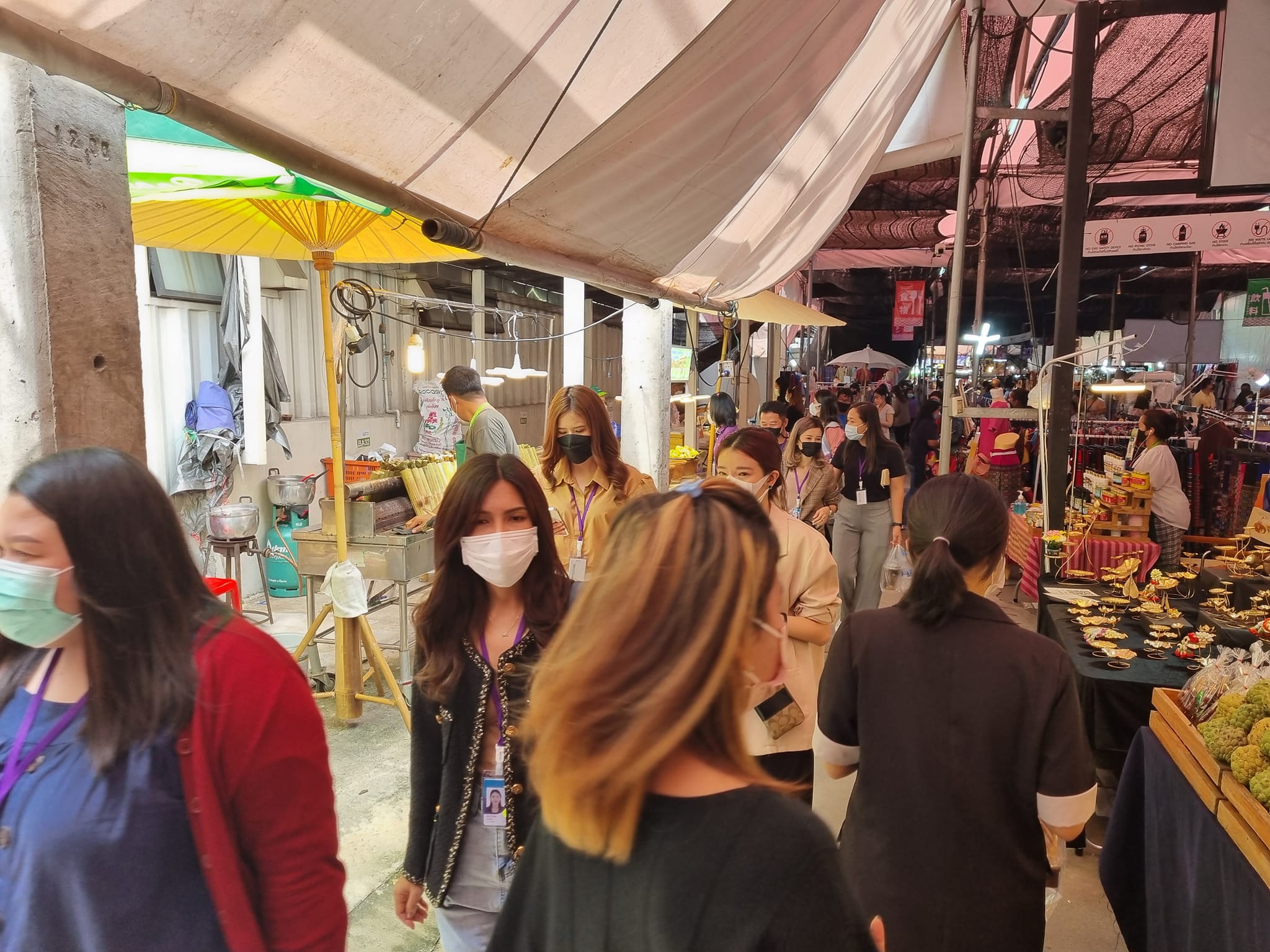 วันสุดท้าย!! งาน ตลาดนัดของดี... - BOX SPACE Ratchayothin | Facebook
