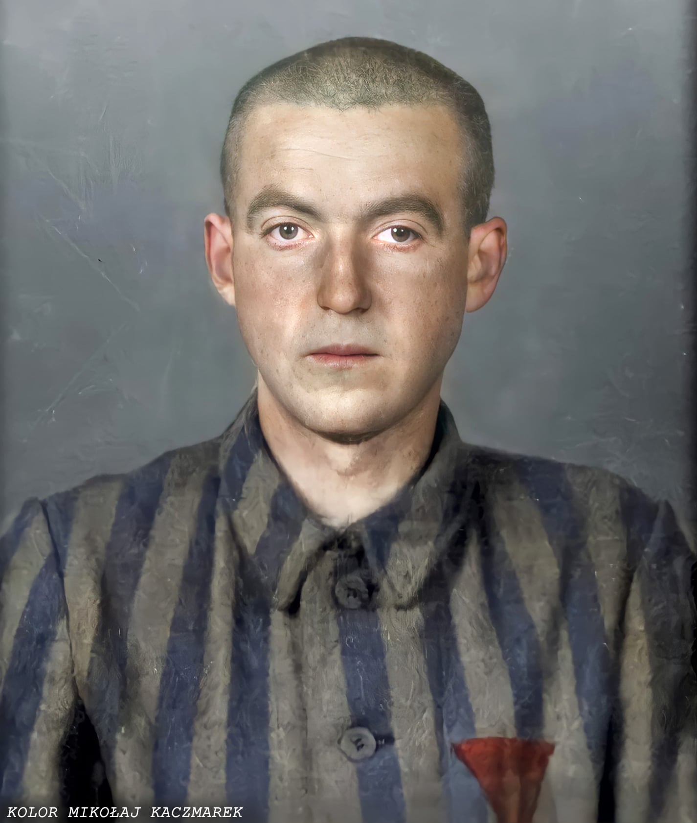 Mikołaj - 🇵🇱81 lat temu 14 czerwca 1940 r. do Auschwitz dotarł pierwszy ...