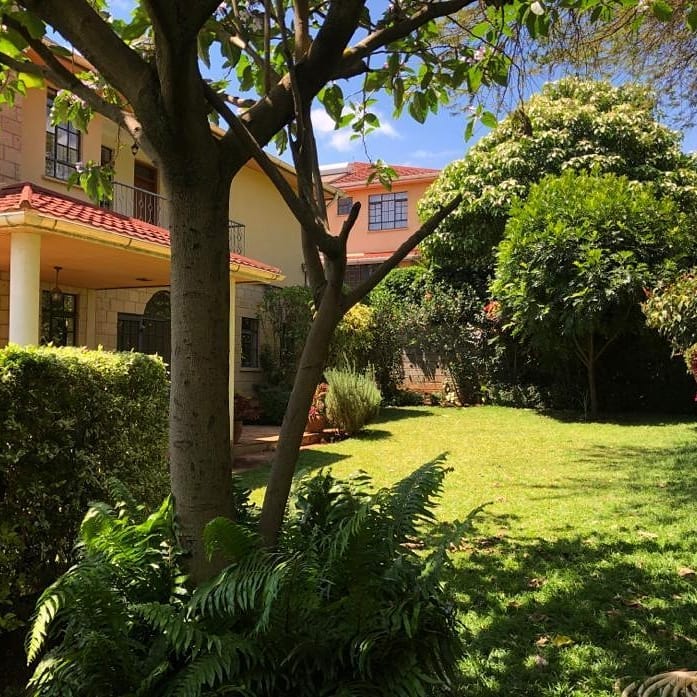 Old Kitsuru .kitsuru homes... - Smart Choice Property Market