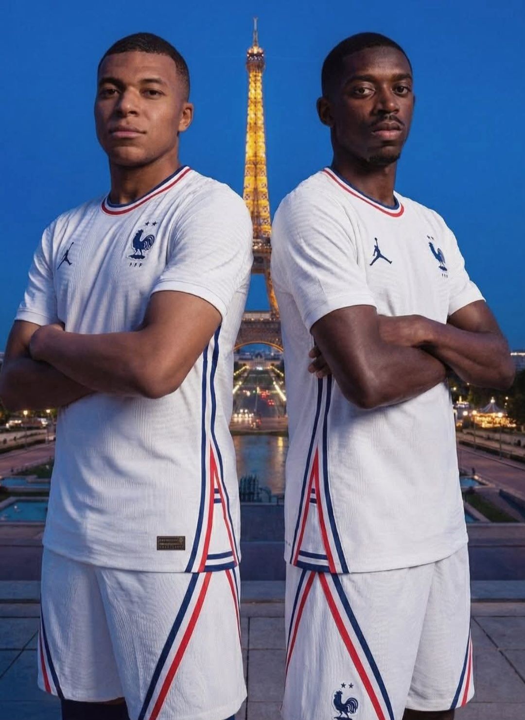 Ensemble Maillot Et Short FFF Equipe De France – Paul Pogba N°6 – Collection Officielle, Polyester, Taille Enfant Garçon