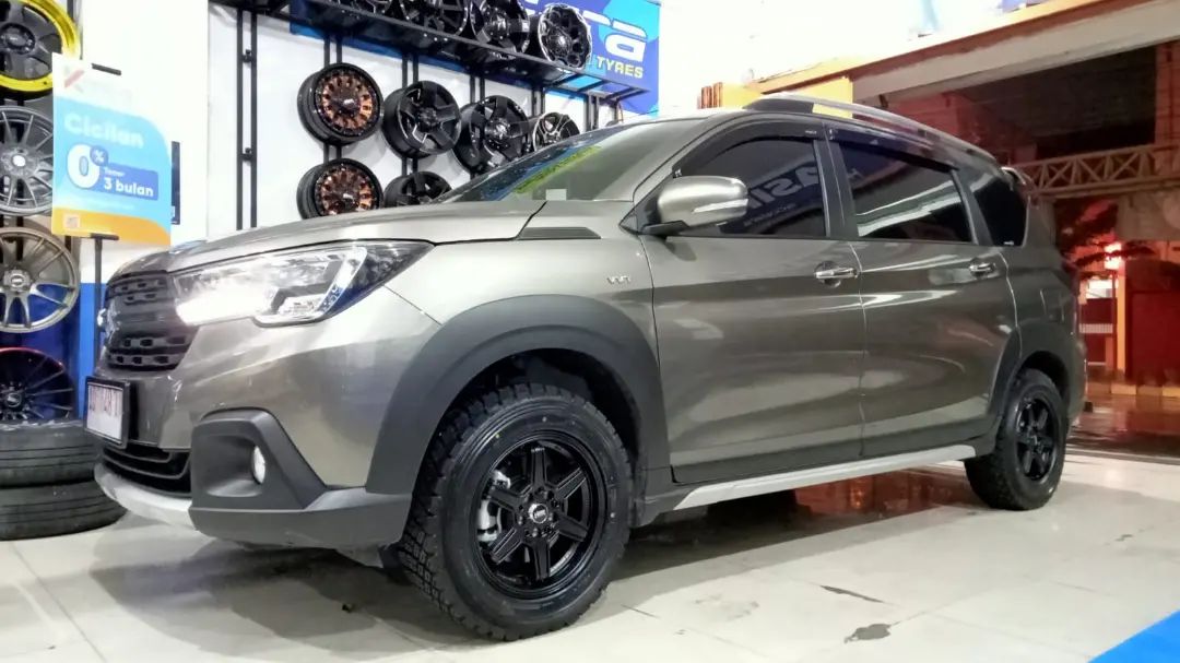 Suzuki XL7 Modif Rally Look R15 Tipe... - Velg HSR Wheel Solo | Facebook