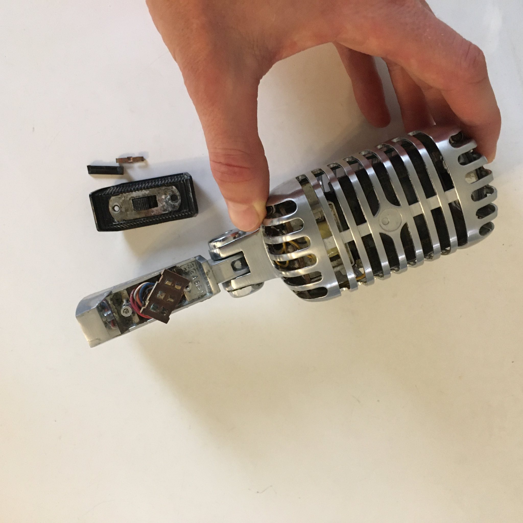 How to repair a vintage AIWA DM-14 microphone?