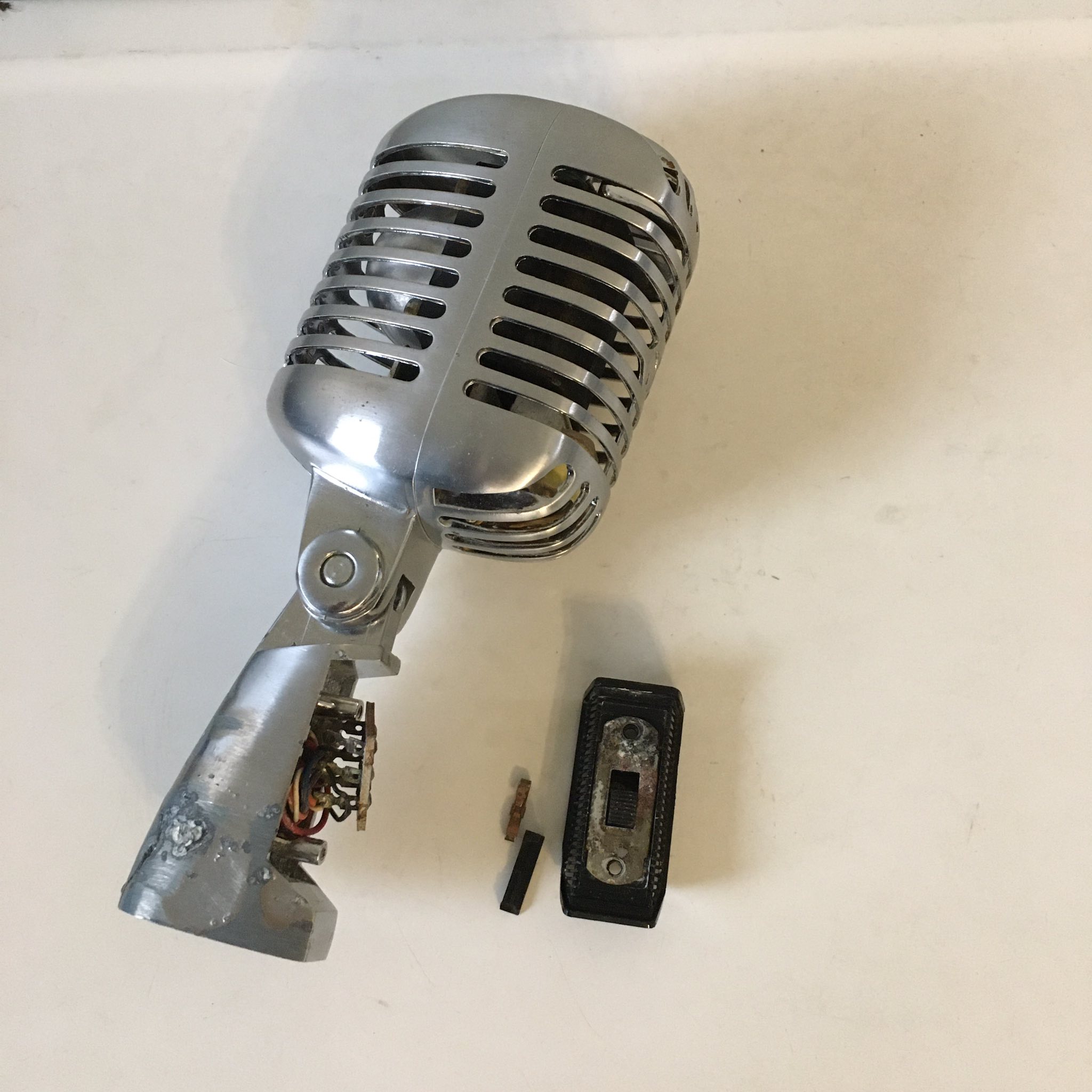 How to repair a vintage AIWA DM-14 microphone?