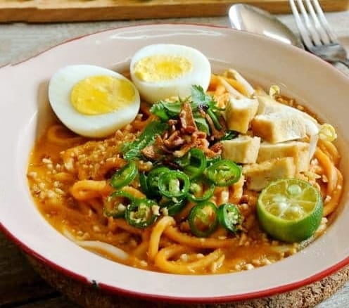 Malaysia Nyonya House Little Nyonya Kitchen This Week Special Mee Rebus Mee Rebus Singapore Or Malaysia Also Called Mee Jawa Penang Mee Kuah Indonesia Is A Popular Noodles Dish