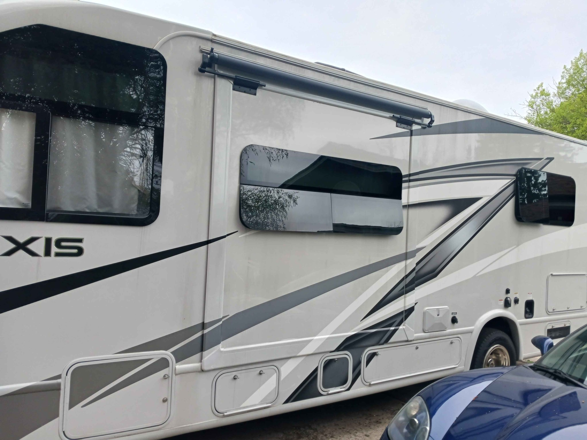 2024 Ford Axis - Commercial Trucks - Milwaukee, Wisconsin | Facebook ...