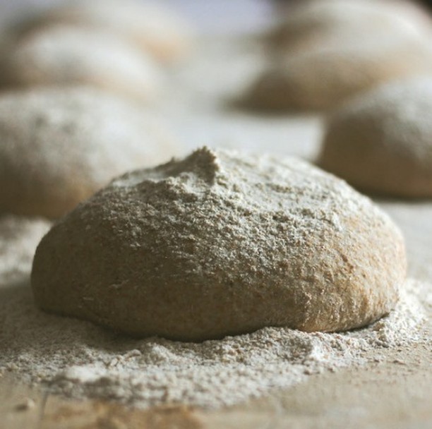 Panadería Simón - Día del pan ¡Feliz día del pan!🥖... | Facebook