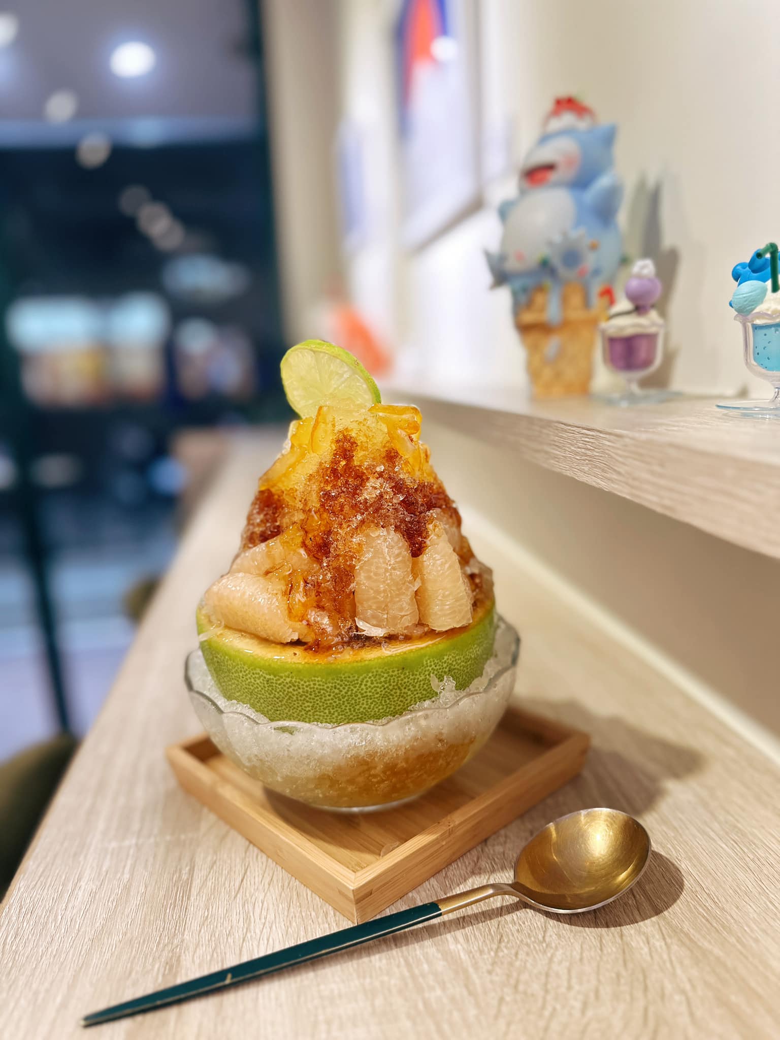 IceGirl冰淇淋女孩 - 📍冰の走廊 Ice Corridor 🍦香柚刨冰 - ️豆花・雪花冰・台式刨冰專賣店... | Facebook