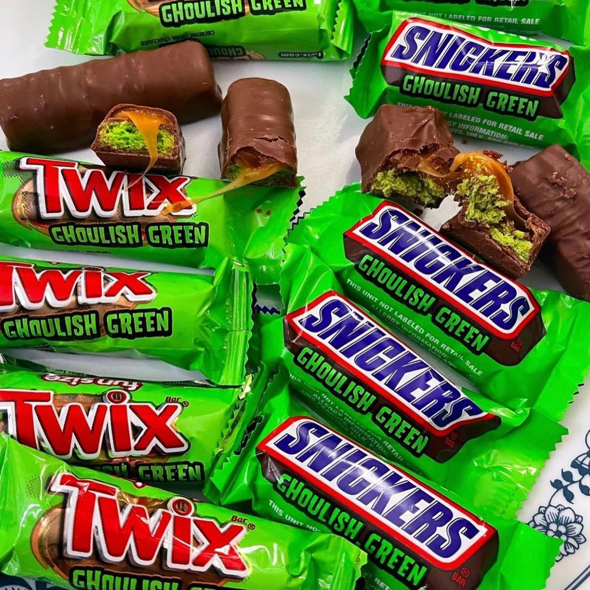 SnackWire - New Ghoulish Green Twix and Snickers! Headed... | Facebook