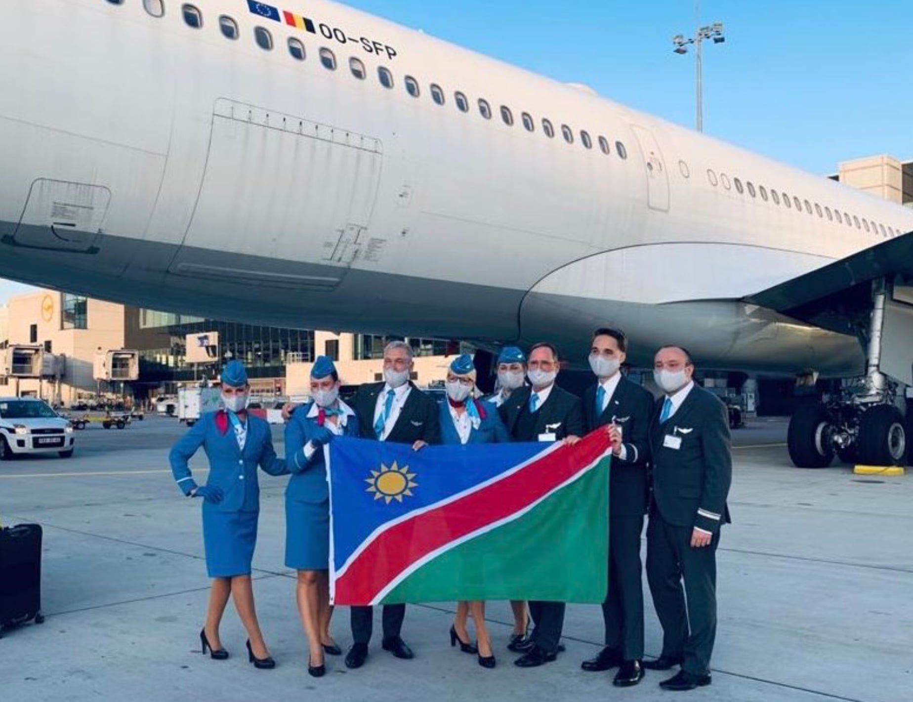 After five months the Lufthansa Group... - Lufthansa InTouch