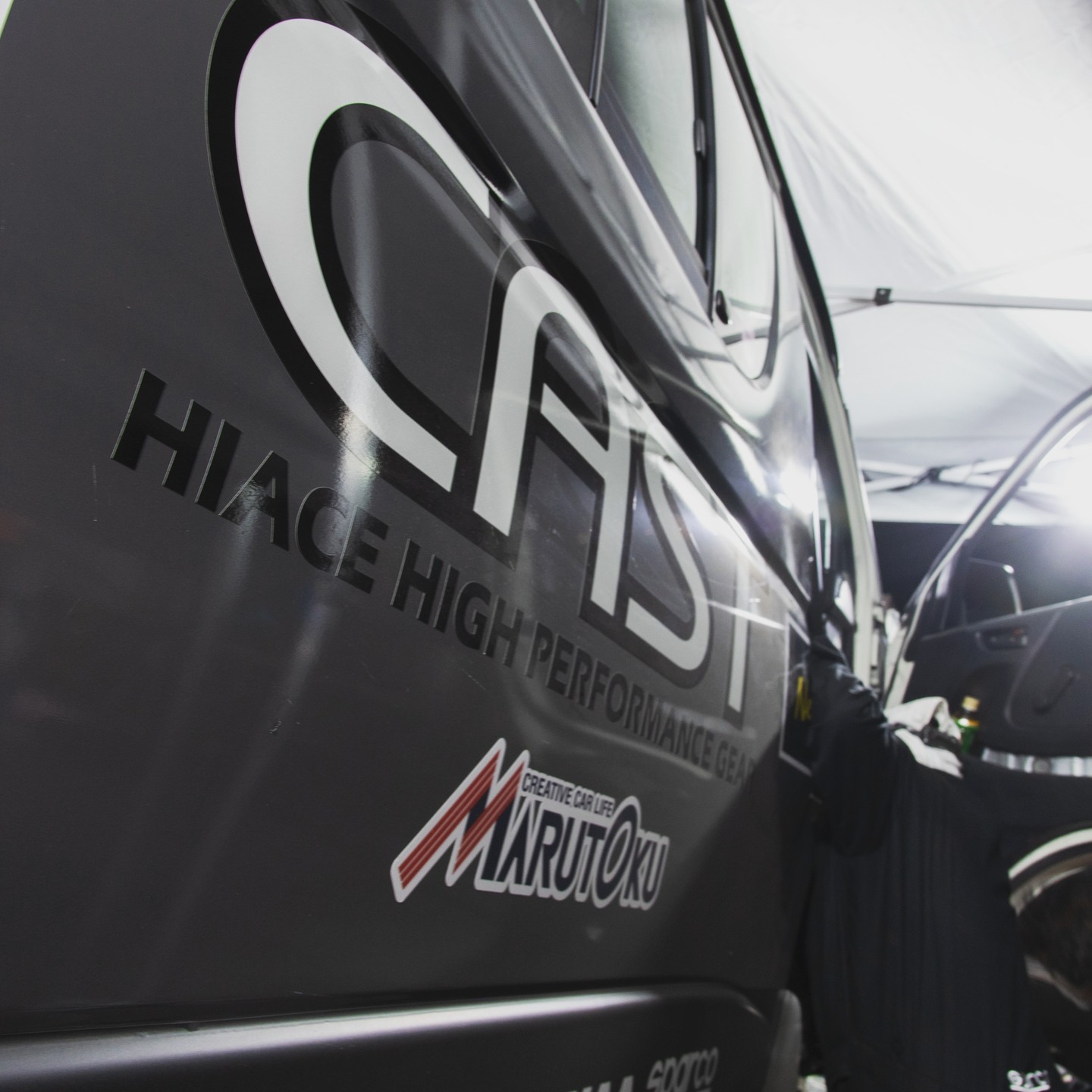 CAST By MT+ - MONTRE 2021 CAST Racing #HIACE #ハイエース... | Facebook
