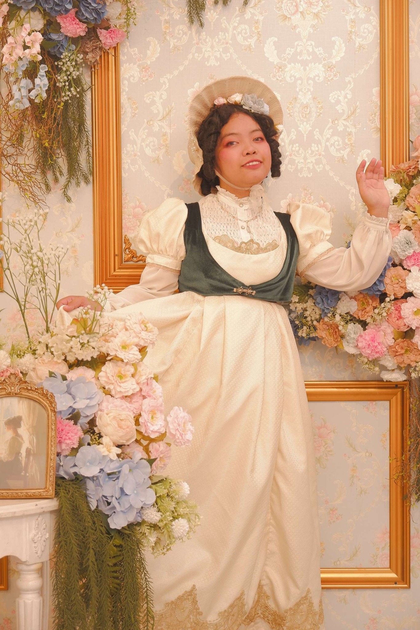 Historical ensemble sewing project details