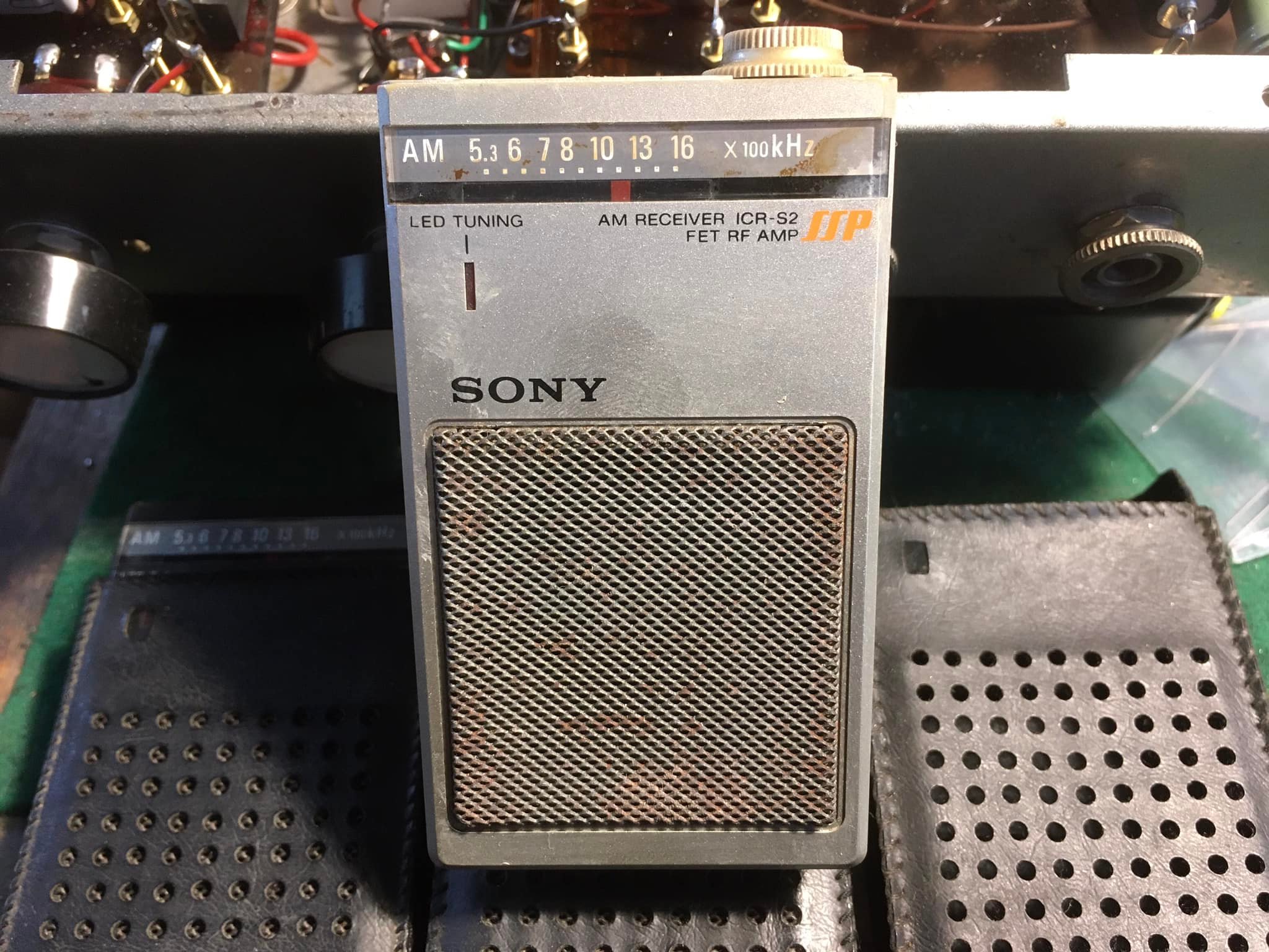 Sony ICR-S71 AM radio review