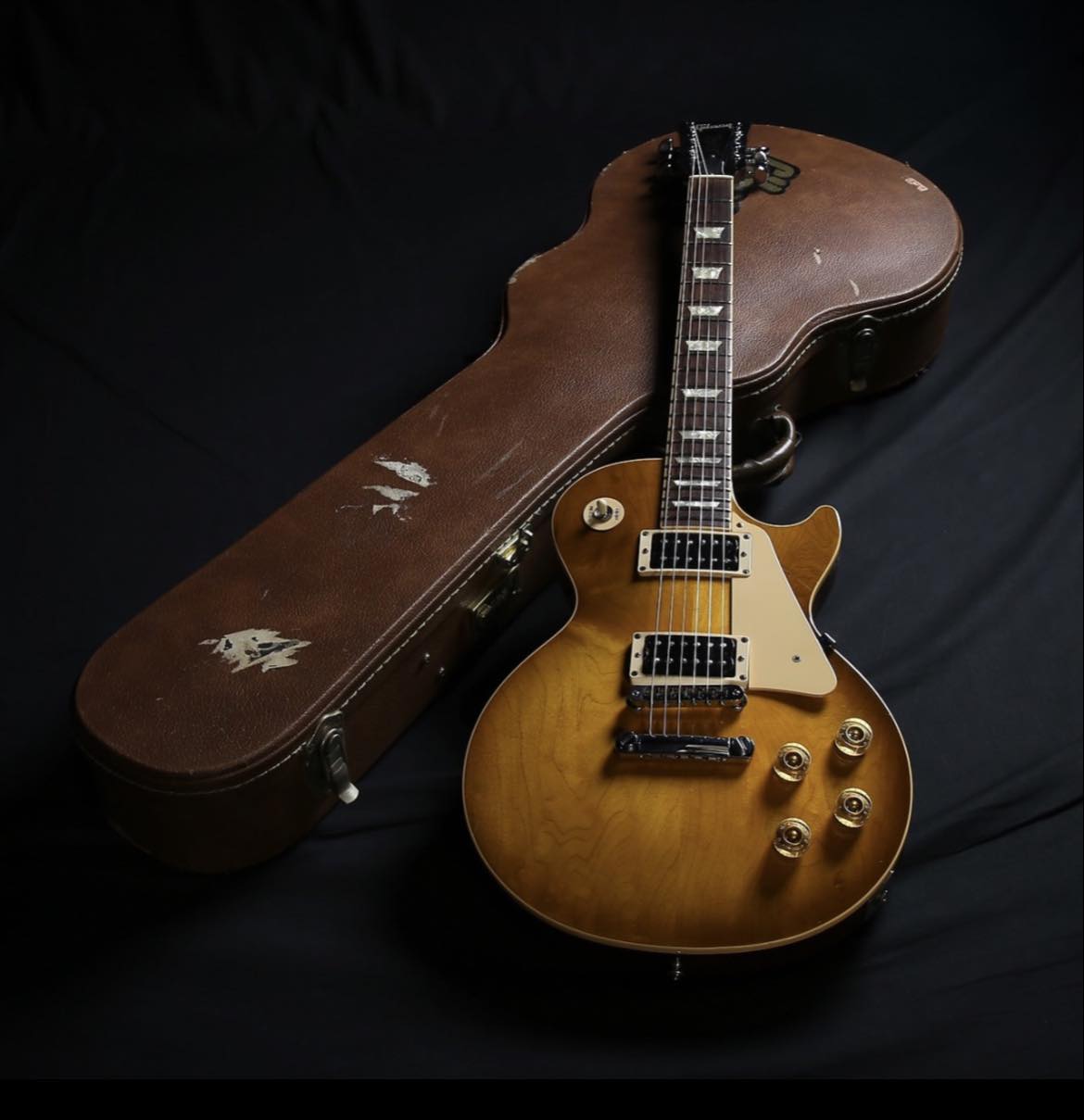 1999 gibson les paul standard guitar