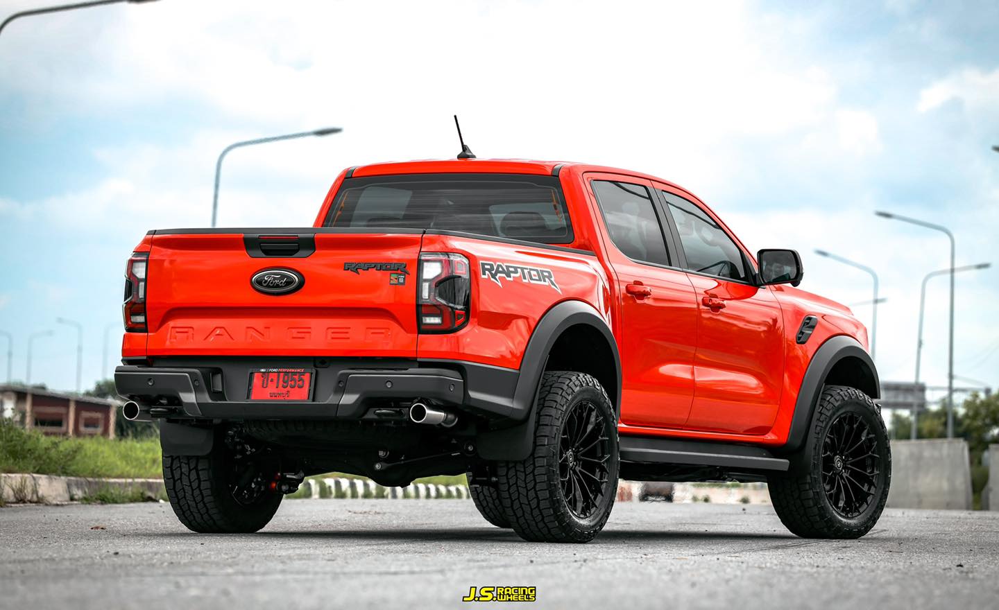 RANGER RAPTOR ชั่วโมงนี้มาเเรงจริงๆ จัดล้อยางคุณภาพ J.s.racing wheels ...