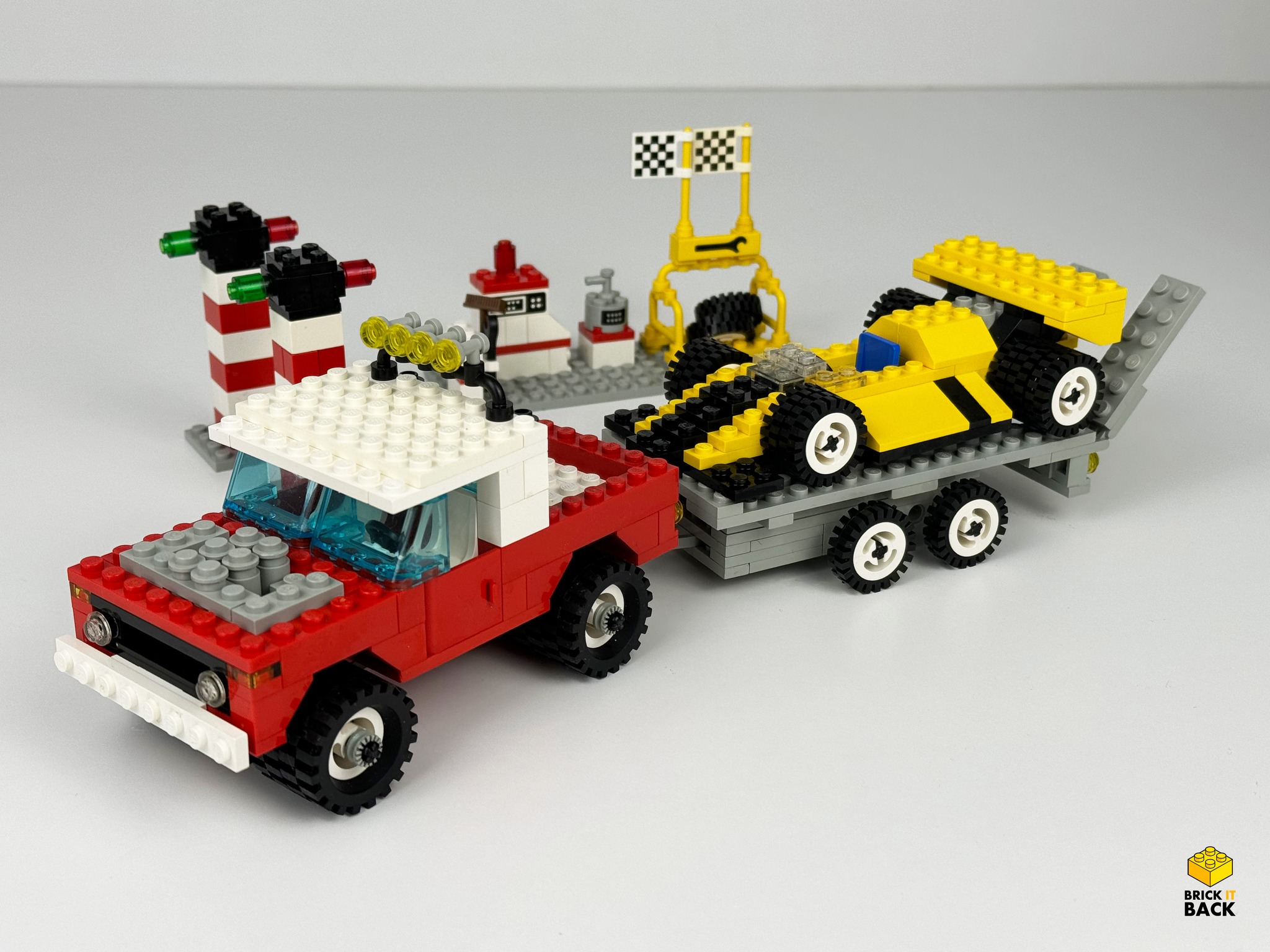 Lego basic set 715 with 395 pieces from 1990