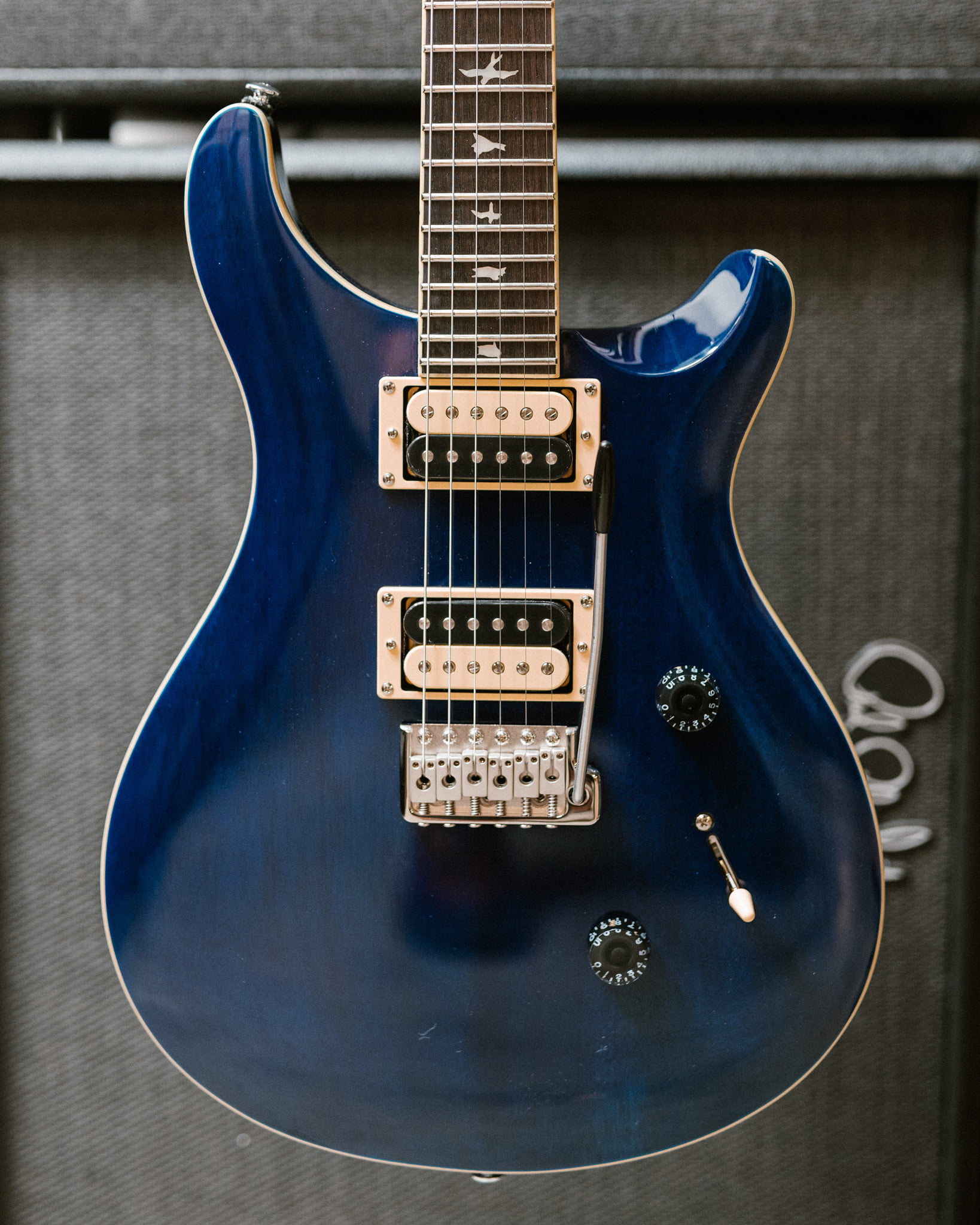 SE Standard 24 // Translucent Blue