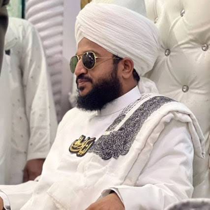 Mufti Salman Azari Fans Nezam Ahmad Razvi | Facebook