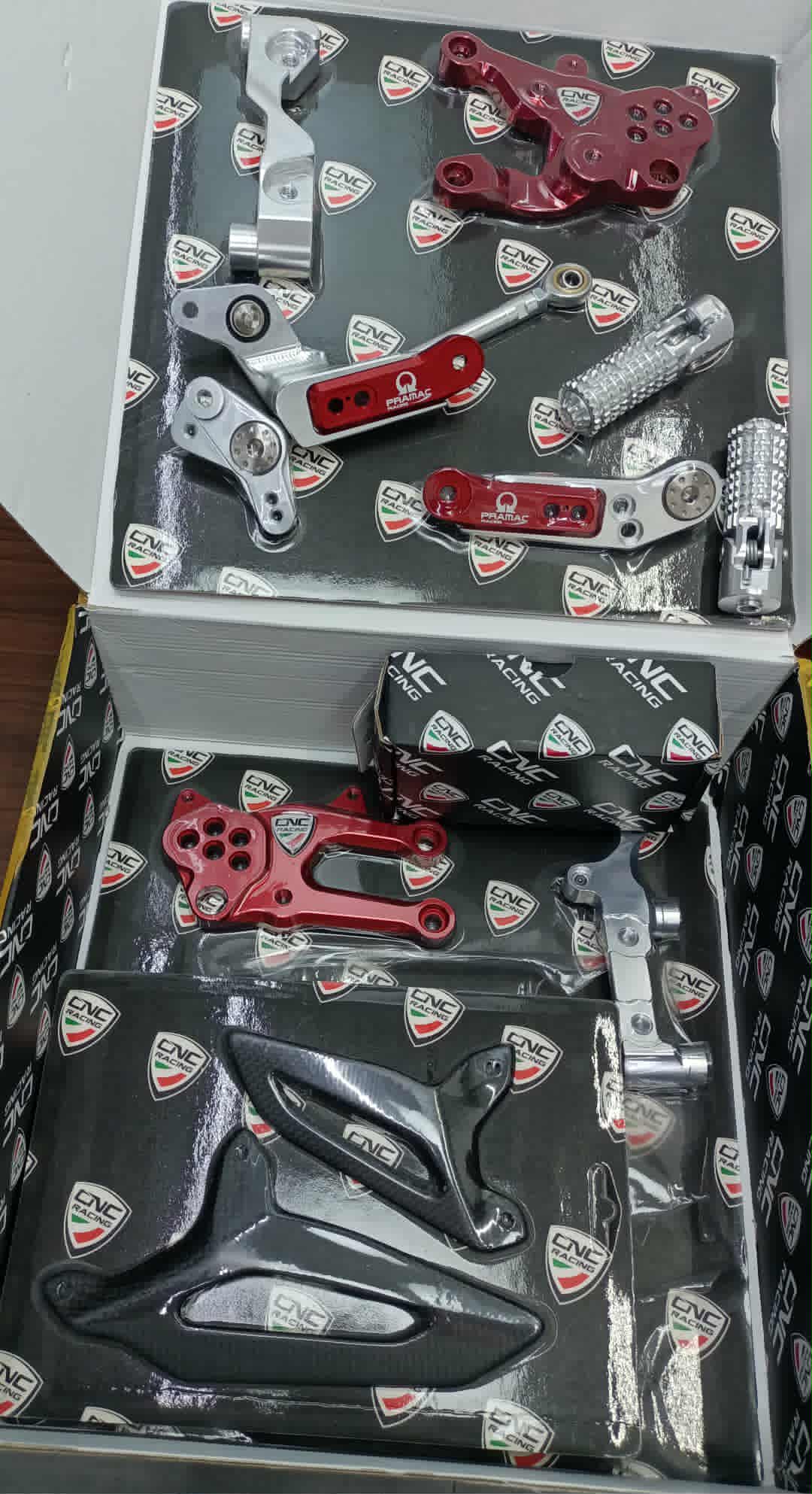 CNC Adjustable rearsets RPS Ducati SBK Panigale series Team Pramac