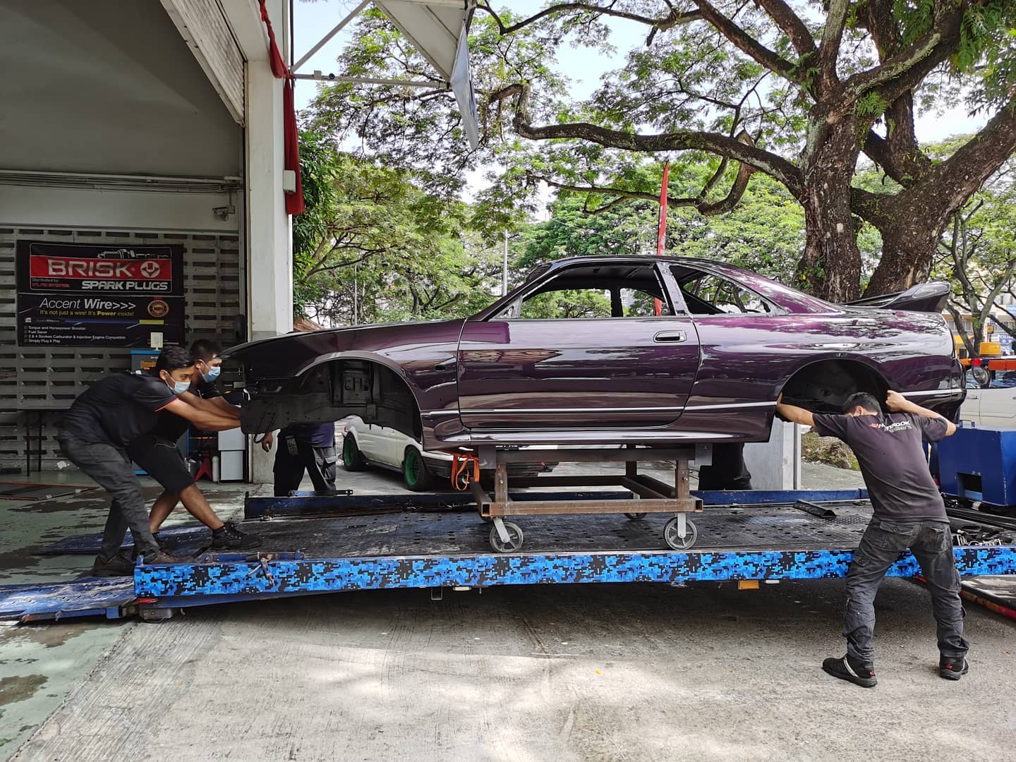 The Nissan Skyline GTR R33 that... - Acanta Autotech Sdn Bhd | Facebook