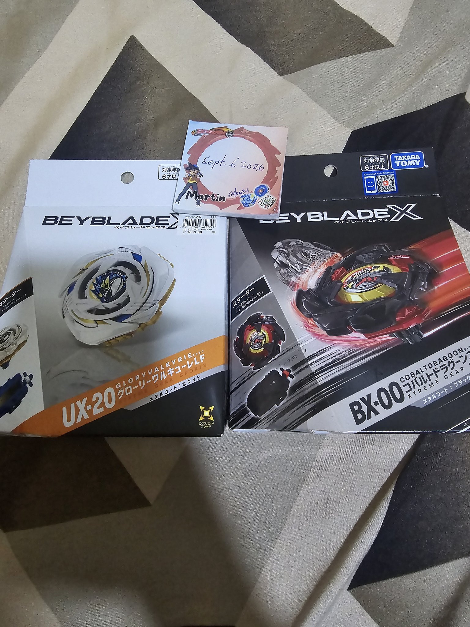 Takara Tomy Beyblade X UX-20 Starter Set: Glory Valkyrie LF