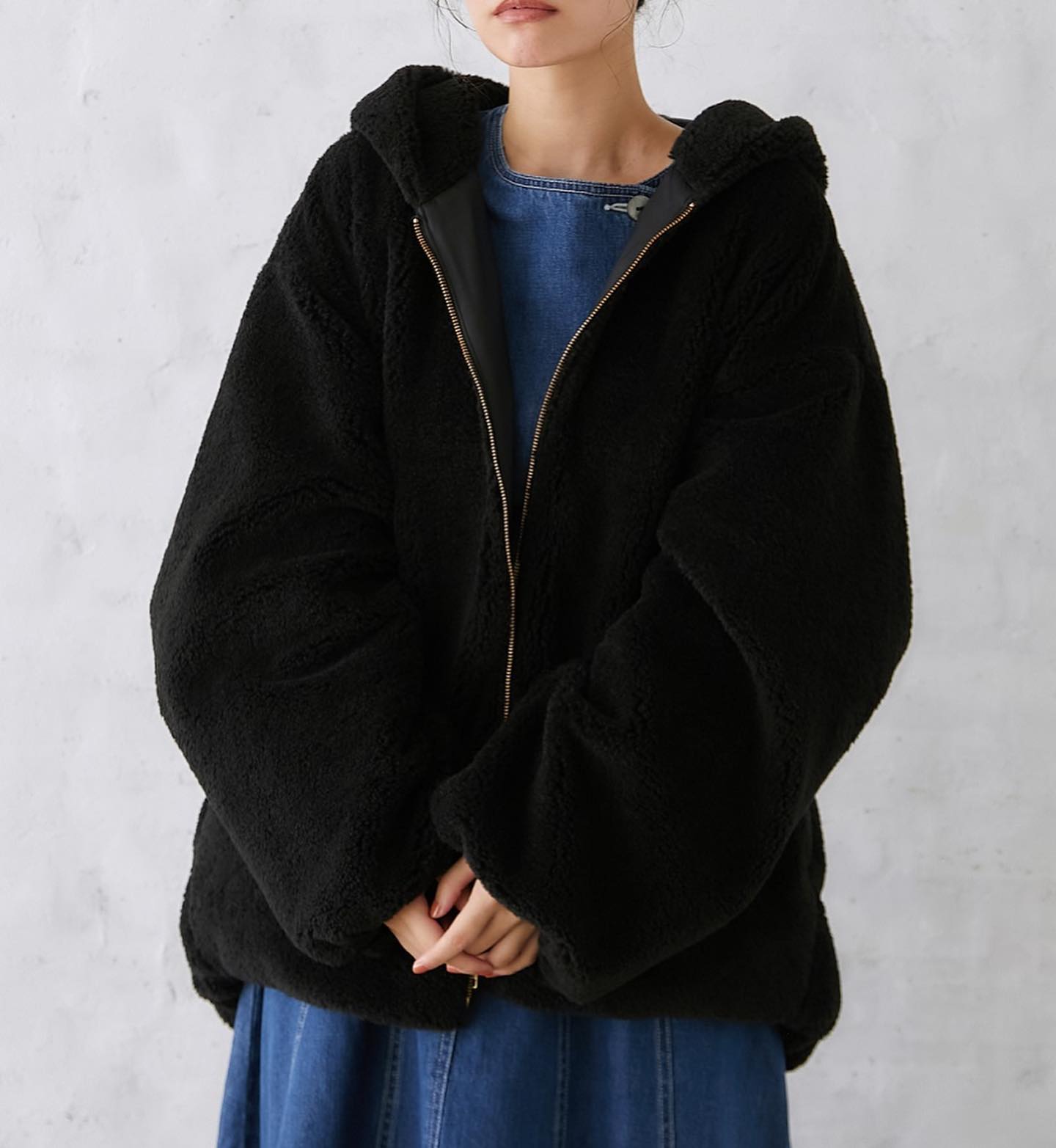 Eco Fur Zip Hoodie 肌ざわりの毛足の長いフェイクファーをたっぷり 